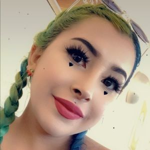 Meet your Posher, Eileen